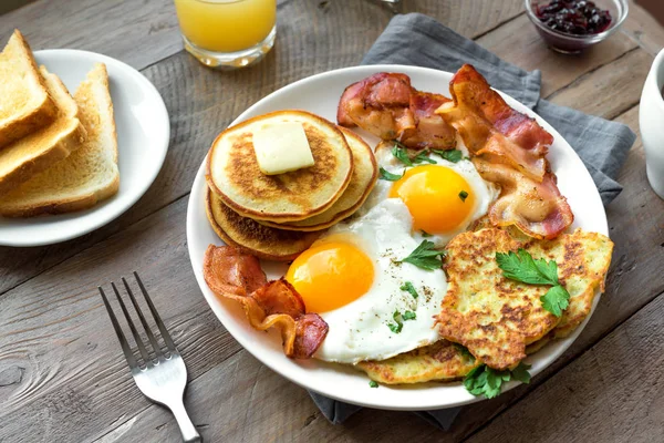 Full American Breakfast — Stock Photo, Image