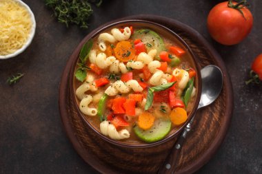 Sebze Çorbası