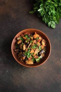 Ajapsandali sebze yahnisi