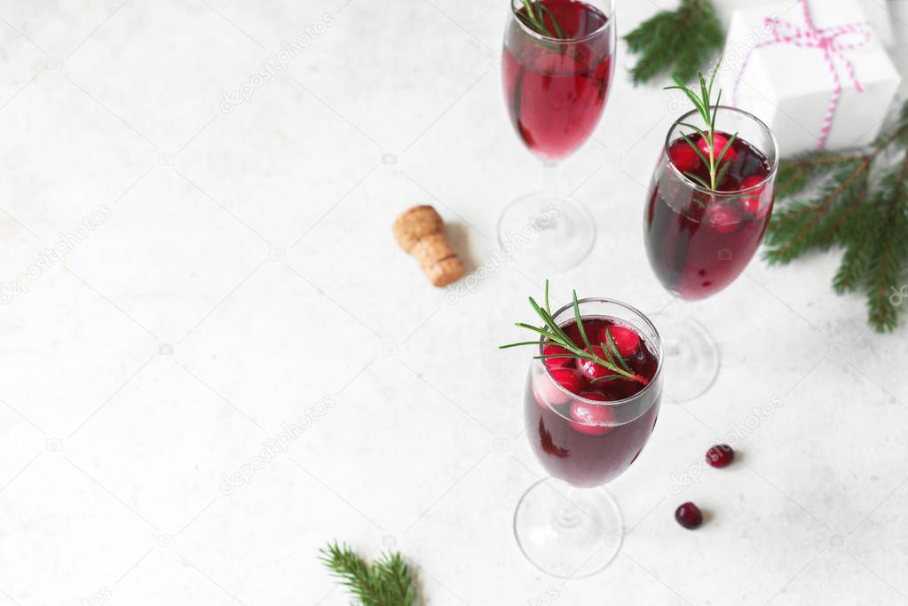 Christmas cranberry mimosa