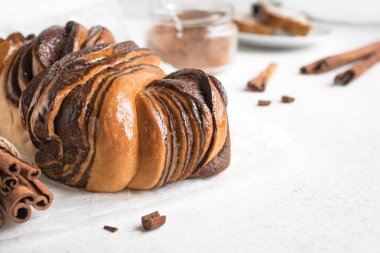 Cinnamon Babka veya Brioche Ekmeği