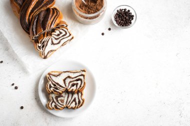 Çikolatalı Babka veya Brioche