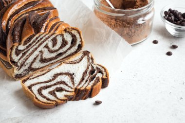 Çikolatalı Babka veya Brioche