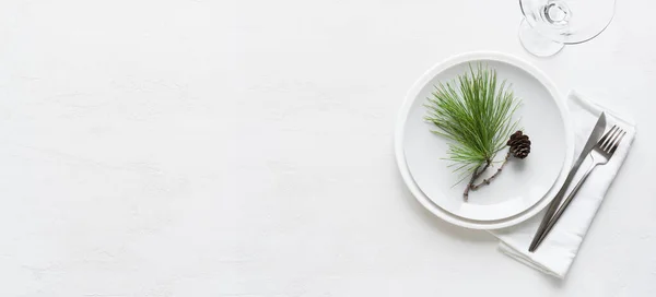 Christmas Table Setting Pine Branche Cones White Table Top View — Stock Photo, Image