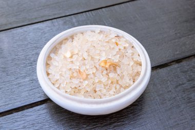 Seramik kase bitkisel spa banyo tuzu