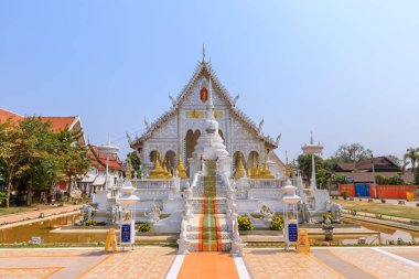 Lampang, Tayland - 18 Şubat 2018: Wat Chiang Rai, ünlü templen ili.