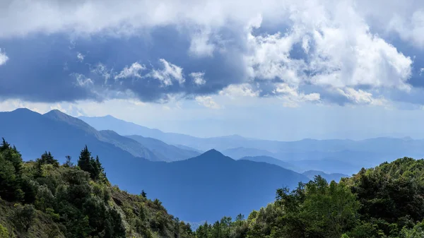 Cordilheira Nebulosa Doi Inthanon Chaing Mai Norte Tailândia — Fotografia de Stock