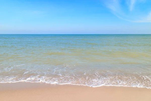 Морська Хвиля Піщаному Пляжі — стокове фото