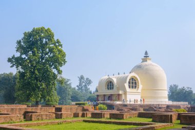 Parinirvana Stupa ve Tapınağı, Kushinagar, Hindistan