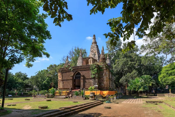 Pagode Antigo Wat Photharam Maha Wihan Chet Yot Chiang Man — Fotografia de Stock