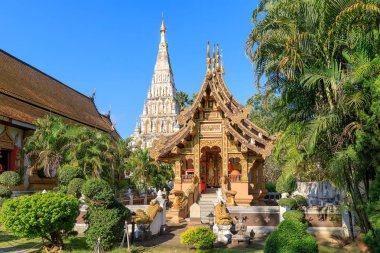 WAT Chedi Liam (Ku Kham) veya kare Pagoda içinde Antik şehir Wiang Kum Kam, Chiang Mai, Tayland tapınak