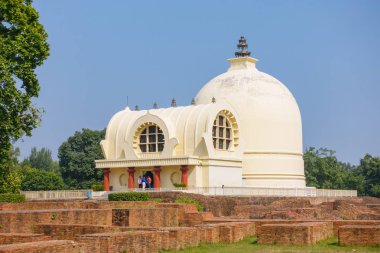 Parinirvana Stupa ve Tapınağı, Kushinagar, Hindistan