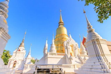 Tayland 'ın kuzeyindeki Chiang Mai' deki Wat Suan Dok Tapınağı 'ndaki pagodas.