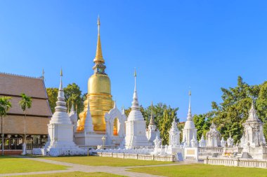 Tayland 'ın kuzeyindeki Chiang Mai' deki Wat Suan Dok Tapınağı 'ndaki pagodas.