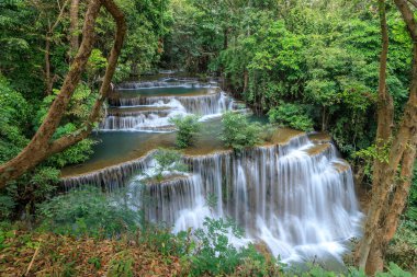 Huai Mae Khamin Şelalesi Kademe 4, Khuean Srinagarindra Ulusal 