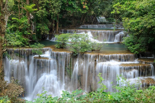 Cascade Huai Mae Khamin niveau 4, Khuean Srinagarindra National — Photo