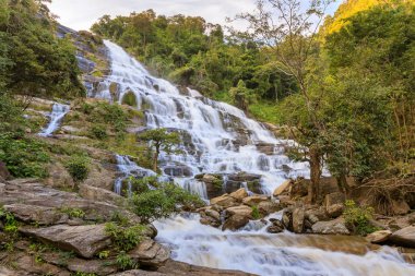 Mae Ya şelale, Doi Inthanon Milli Parkı, Chiang Mai, Thaila
