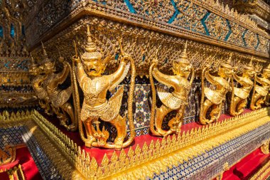 Altın Garuda Geçidi Wat Phra Kaew ya da Tapınak.