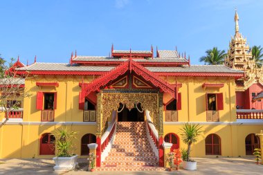 Wat Si Chum tapınağı, Myanmar 'daki güzel manastır ve