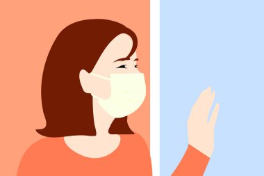 Sosyal Mesafeden Depresyon ve Yalnızlık, Coronavirus 'ta evde yalnız kalmak veya COVID-19 krizi. Üzgün, mutsuz, depresif kadın pencereden dışarı bakıyor..