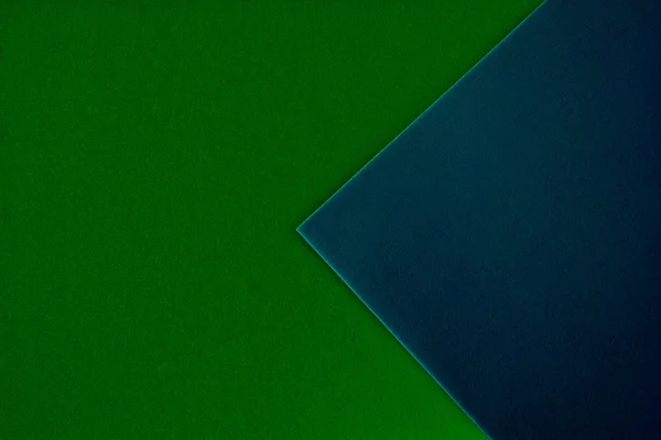 arka plan için renk kağıtları. Renkli arka plan rengi kağıt üçgen şeklinde. Soyut renkli üçgen şeklinde renk kağıt düzeninin