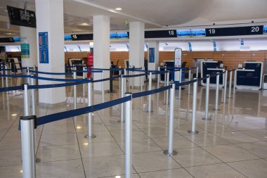 Naples, İtalya - 04 Kasım, 2018. İade Napoli Uluslararası aeroport Danışma