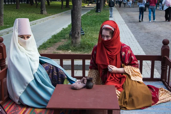 Moskova, Rusya - Haziran 2019: Tarihi festival Times ve çağlar. Yaşamın ve savaşların yeniden inşası. — Stok fotoğraf