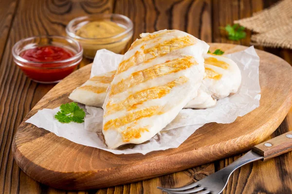 Grilled Chicken Fillet Mustard Ketchup Tasty — Stock Photo, Image