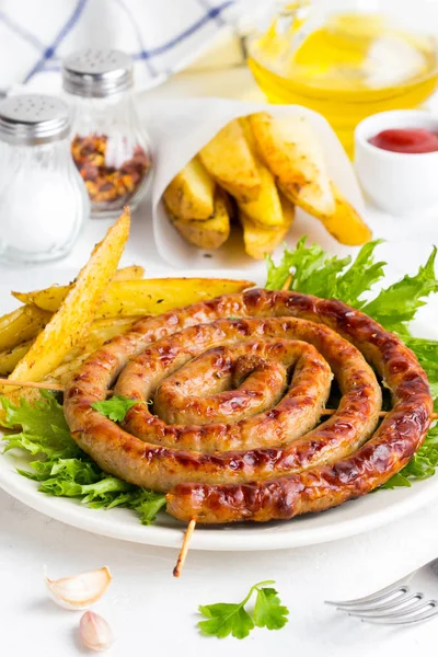 Grilled Sausages Herb Potatoes Ketchup Delicious Summer Picnic Dish Sausages — Stock Photo, Image