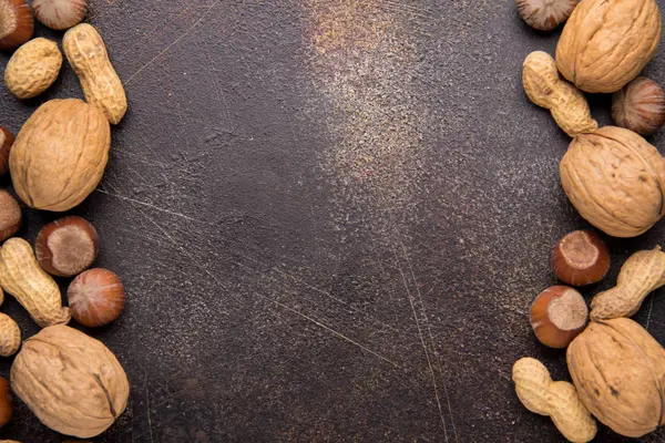 Copy Space Nuts Shell Walnuts Hazelnuts Peanuts Dark Background Tasty — ストック写真