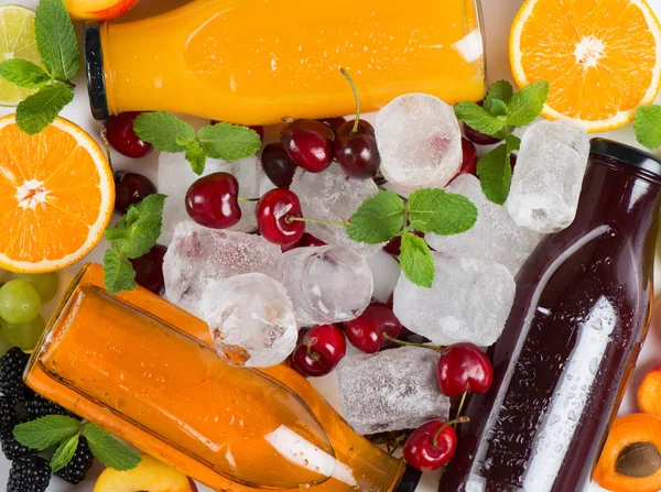 Fresh Fruits Background Fresh Fruits Bottles Juices Top View Ice — Stock Photo, Image