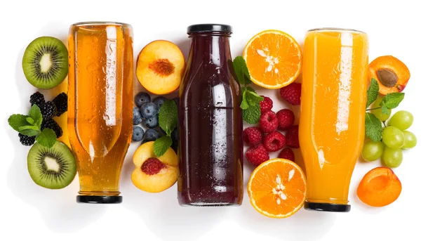 Vue Dessus Des Bouteilles Jus Fruits Baies Isolées Sur Fond — Photo