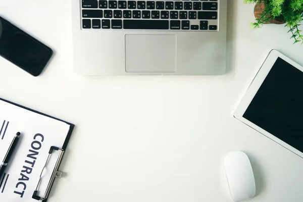 Üstten Görünüm office tablo Resepsiyon