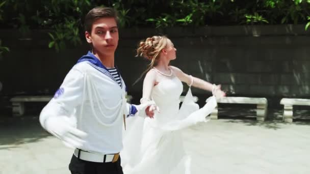 Young Guy Girl Dancing Waltz Cadet Guy Girl White Ball — Stock Video