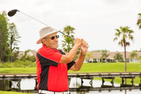 Senior Man Swingen Stuurprogramma Golfclub — Stockfoto