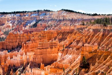 Bryce kanyonu Milli Parkı'nda gün batımı noktası