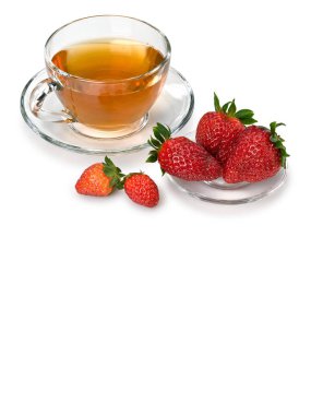 Cam çilek ile yeşil çay