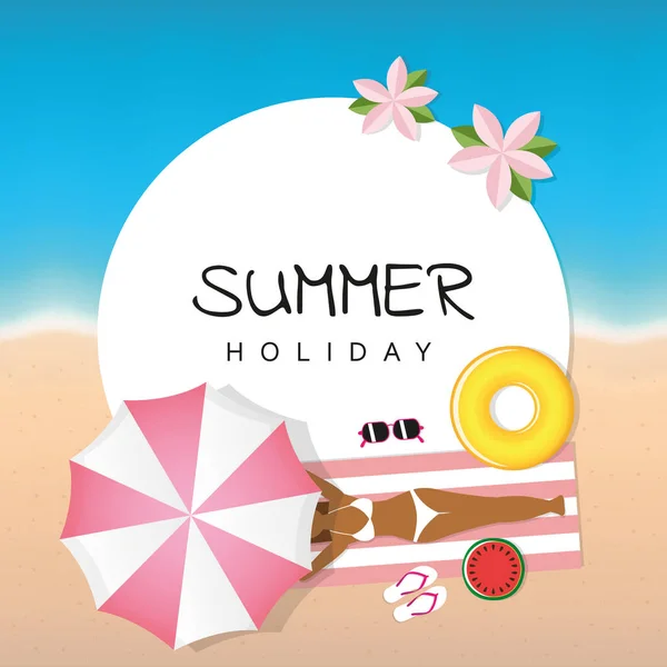 Vacaciones de verano en la chica de la playa está acostado bajo un paraguas rosa con utensilios de playa — Vector de stock