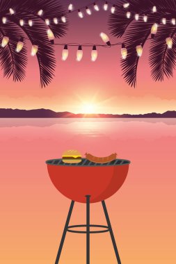 peri ışık ve palmiye ağaçları ile gün batımında plajda bbq