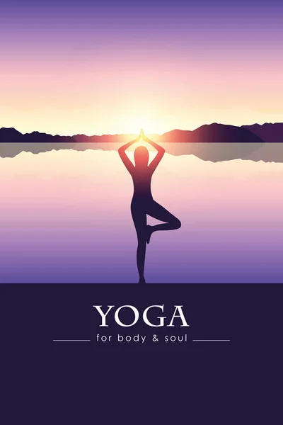 Vücut ve ruh meditasyonu için yoga dağ manzaralı göl kenarında siluet — Stok Vektör