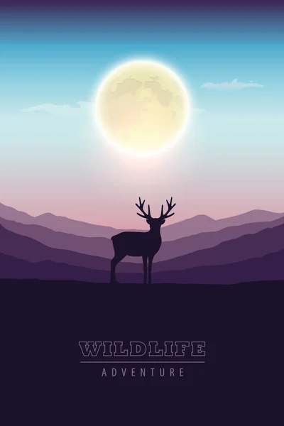 Satwa liar petualangan elk di padang gurun di malam hari oleh bulan purnama - Stok Vektor