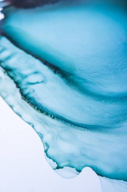 Mürekkep, boya, soyut. Tabloya yakın çekim. Renkli soyut resim arkaplanı. Yüksek desenli yağlı boya. Yüksek kaliteli detaylar.