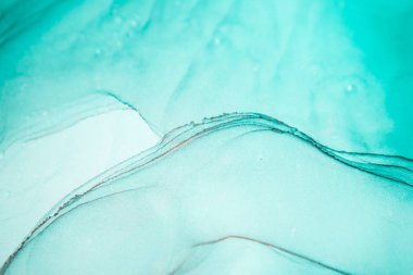 Mürekkep, boya, soyut. Tabloya yakın çekim. Renkli soyut resim arkaplanı. Yüksek desenli yağlı boya. Yüksek kaliteli detaylar.