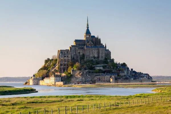 Famosa Catedral Monte Saint Michel Herança Mundial Unesco Normandia França — Fotografia de Stock