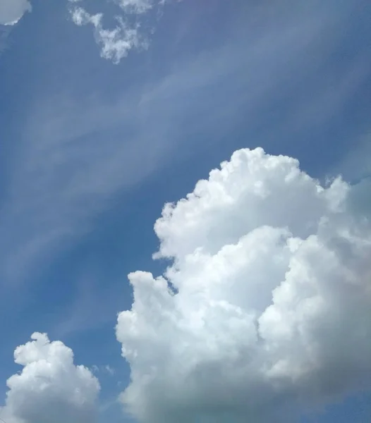 Céu Com Nuvens Nuvens Céu Céu Azul Nuvens Brancas Sonhar — Fotografia de Stock