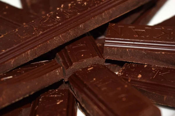 Koyu Çikolata Ayrıntı Görünümü Şeritler — Stok fotoğraf