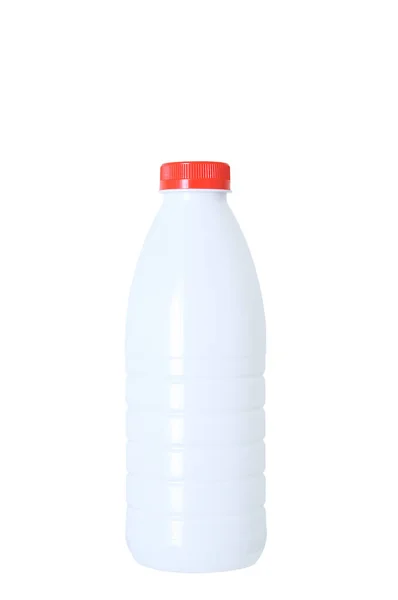 Kırmızı Bere Ile Beyaz Plastik Şişe Beyaz Izole — Stok fotoğraf