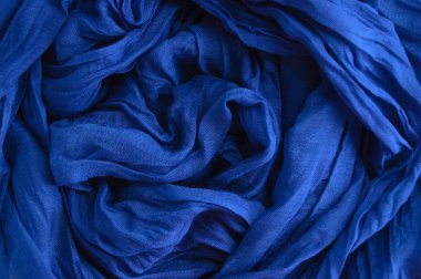 Mavi pamuklu kumaş closeup. Dokunun parçası.