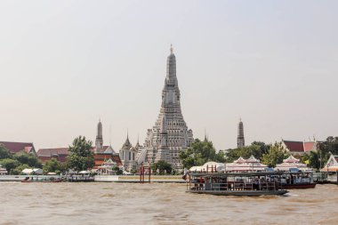 Bangkok, Tayland - Ekim 2017: Wat Arun, Temple of Dawn, Bangkok, Tayland