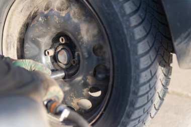 tekerlek değiştirme